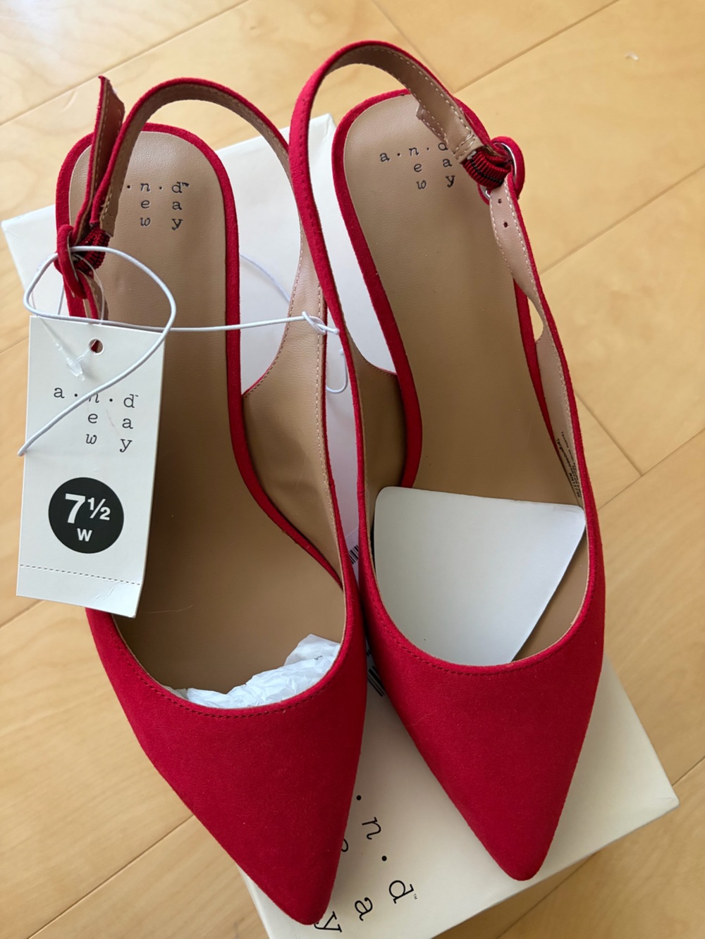 A New Day Red Slingback Kitten Heels Size 7.5 W